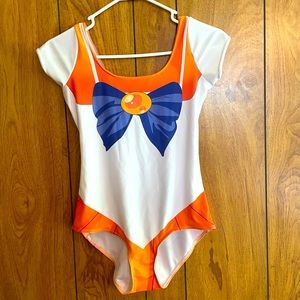 Sailor Venus Sailor Moon one piece